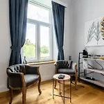 Au Chateau 102 * Tinlot