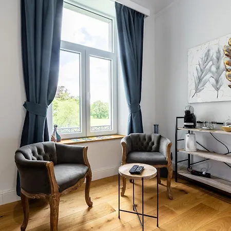 Au Château 102 * Tinlot