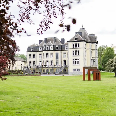 Au Chateau 102 *