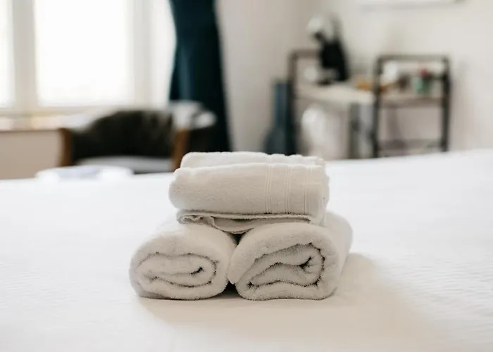 Au Chateau 102 Δωμάτια σε οικογενειακή κατοικία Tinlot